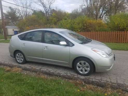 2005 toyota prius hybrd 81,433 miles very reliable runs great - cars... for sale in Columbus, OH