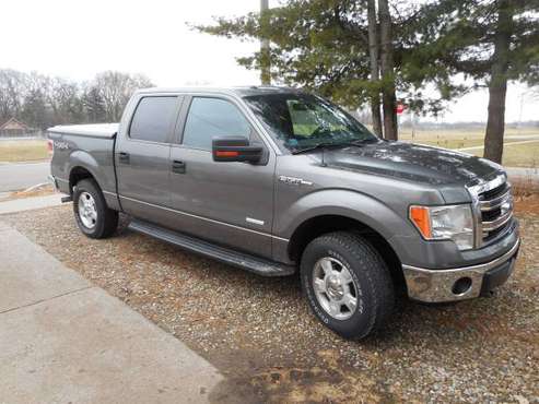 2013 Ford F-150 XLT 4WD, Full 4D, Nice - cars & trucks - by dealer -... for sale in Mishawaka, IN
