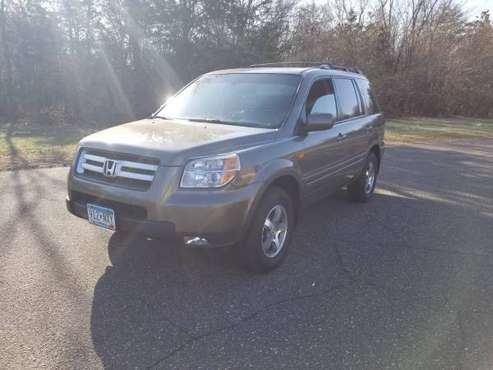 2008 Honda Pilot EX-L 2 Owner 4x4 Seats 8 - cars & trucks - by... for sale in Hugo, MN