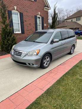 2008 Honda Odyssey - cars & trucks - by owner - vehicle automotive... for sale in Livonia, MI