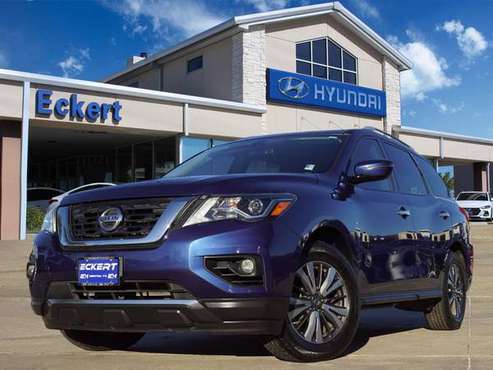 2017 Nissan Pathfinder SV - cars & trucks - by dealer - vehicle... for sale in Denton, TX