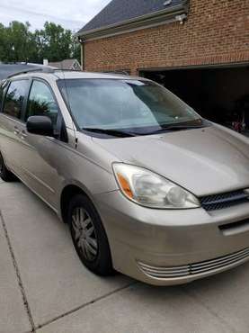 2005 toyota sienna le - cars & trucks - by owner - vehicle... for sale in Lawrenceville, GA