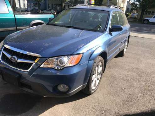 SUBARU OUTBACK RUN LIKE NEW FOR SALE - cars & trucks - by owner -... for sale in Bridgeport, CT