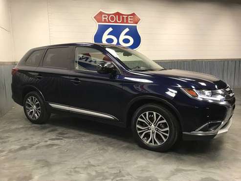 2018 MITSUBISHI OUTLANDER ES PERFECT CARFAX! 1 OWNER! ONLY 34K MILES!! for sale in Norman, TX