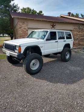 1988 Jeep Cherokee pioneer for sale in Cleburne, TX