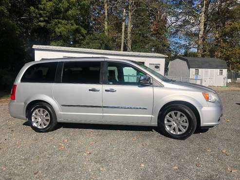 2012 Chrysler Town & Country Touring L (ABC Auto Sales, Inc.) - cars... for sale in BARBOURSVILLE, VA