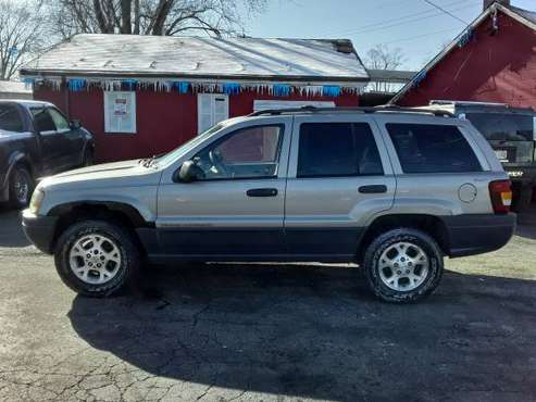 00 Jeep Cherokee Laredo 4x4 - cars & trucks - by dealer - vehicle... for sale in Fairfield township, oh, OH