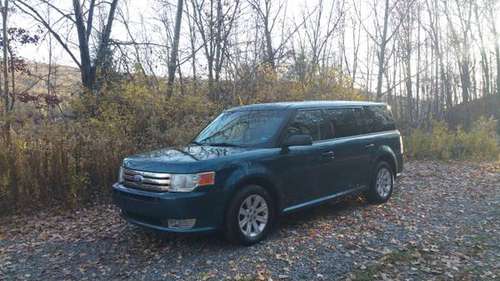2011 FORD FLEX - cars & trucks - by owner - vehicle automotive sale for sale in Ithaca, NY