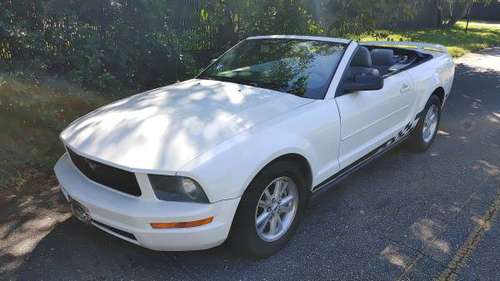 2007 Ford Mustang Convertible - cars & trucks - by owner - vehicle... for sale in Jacksonville, FL
