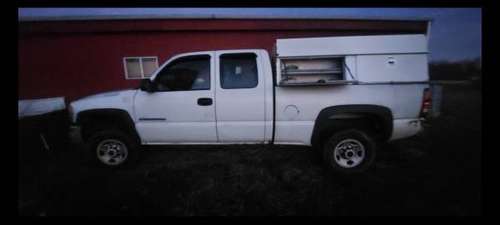 2004 GMC Sierra ext cab 236k miles for sale in Rising Sun, OH