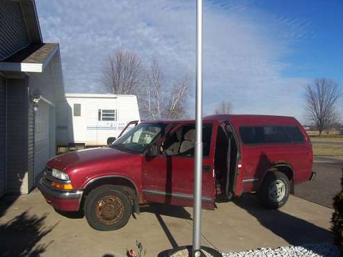 2002 chevy 3door 4x4 - cars & trucks - by owner - vehicle automotive... for sale in Elk Mound, WI