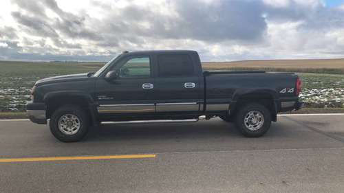 2005 Chevy Duramax Crew Cab 2500HD for sale in Mahnomen, ND