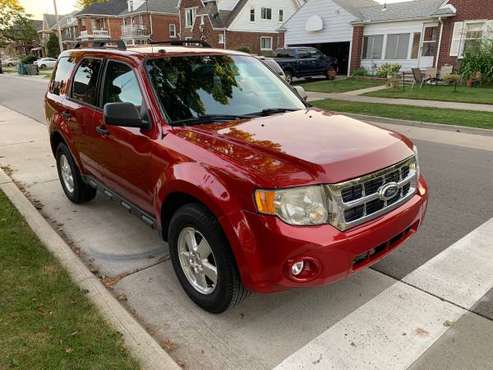 2012 Ford Escape xlt - cars & trucks - by owner - vehicle automotive... for sale in Dearborn, MI