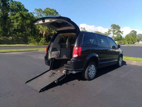Handicap Van - 2016 Dodge Grand Caravan - - by dealer for sale in Brandon, FL