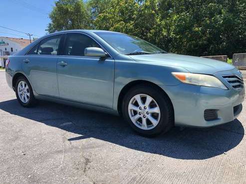 2010 Toyota Camry Le - cars & trucks - by owner - vehicle automotive... for sale in Hyattsville, District Of Columbia