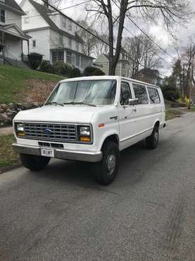 Ford econoline van for sale in Naugatuck, CT