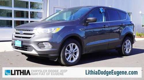 2017 Ford Escape 4x4 SE 4WD SUV - cars & trucks - by dealer -... for sale in Eugene, OR