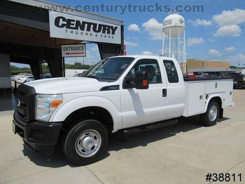 2011 Ford F250 4X4 SUPER CAB WHITE Call Today! for sale in Grand Prairie, TX