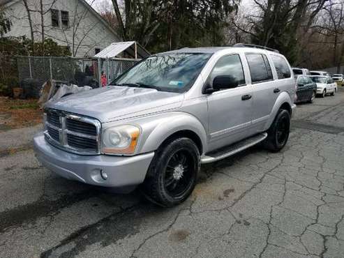 05 Durango 5 4 hemi, with dvd and black rims - - by for sale in Montgomery, NY