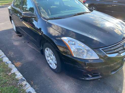 2010 Nissan Altima - cars & trucks - by owner - vehicle automotive... for sale in Edison, NJ