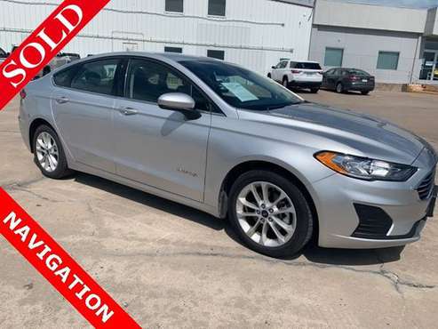 2019 Ford Fusion Hybrid SE - Low Rates Available! - cars & trucks -... for sale in Whitesboro, TX