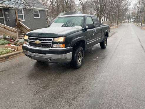 Chevy Silverado 2500 Hd - cars & trucks - by owner - vehicle... for sale in Grand Rapids, MI