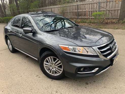 2013 Honda Crosstour exl with 87000 miles fully loaded - cars & for sale in Clinton Township, MI