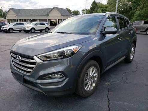 2017 HUNDAI TUCSON 17 K MILES REDUCED , YEAR END SALE, POWER PACKAGE... for sale in Austintown, OH