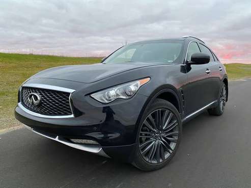 2017 INFINITI QX70 LIMITED - cars & trucks - by owner - vehicle... for sale in Traverse City, MI
