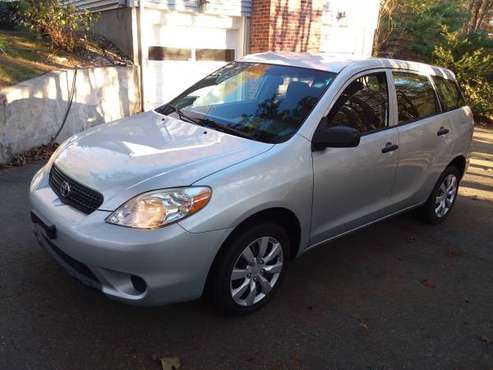 2005 TOYOTA MATRIX 4X4 4DR H/B-AUTO-AIR COND-GREAT HEAT-PW-PLKS -... for sale in Wilbraham, MA