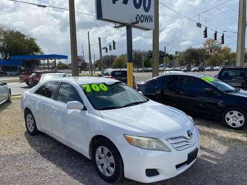 TOYOTA CAMRY - cars & trucks - by dealer - vehicle automotive sale for sale in Gainesville, FL