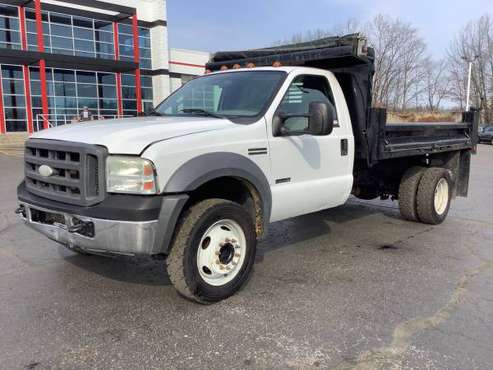 Diesel! 2005 Ford F-450 Super Duty! Chassis Cab! Dump Bed! We for sale in Ortonville, MI