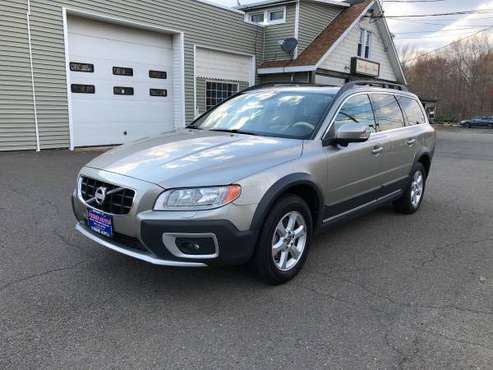 2013 Volvo XC70 3 2 AWD Bluetooth BLIS - - by for sale in Bethany, CT