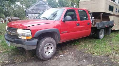CHEVY CREW CAB 2500HD low miles for sale in Waverly, IA