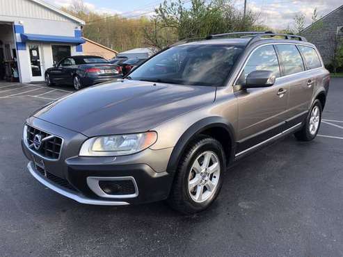 Web special! 2010 Volvo XC70 - - by dealer - vehicle for sale in Louisville, KY