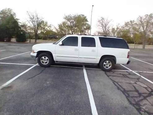2003 Chevy Suburban LS 3rd Row - cars & trucks - by owner - vehicle... for sale in irving, TX