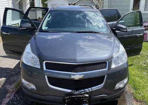 2010 Chevy Traverse for sale in Castle Rock, OR