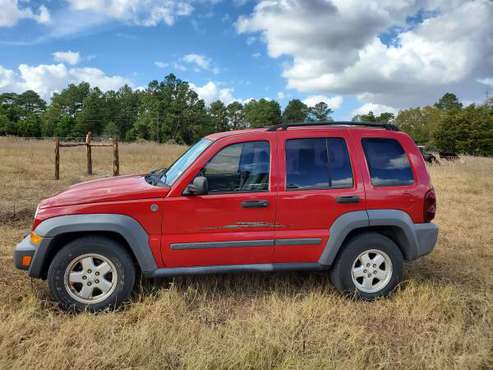 2005 Jeep Liberty - cars & trucks - by owner - vehicle automotive sale for sale in Lyons, TX