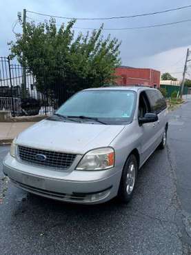 2006 FORD FREESTAR 1ST OWNER DVD PLAYER NO ACCIDENTS LEATHER!! for sale in Forest Hills, NY