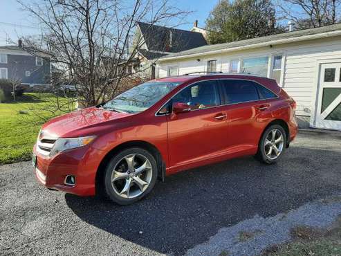 2014 TOYOTA Venza SUV/Wagon crossover XLE AWD LOADED, CLEAN 63K... for sale in Vergennes, VT