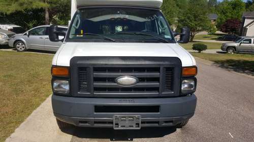 2014 ford Econoline E350 8 Passenger and Wheel chair for sale in Raleigh, NC