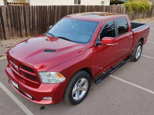 (PENDING) 2012 Ram 1500 Sport 4x4 Crew Cab! Loaded and only 89k! -... for sale in Citrus Heights, CA