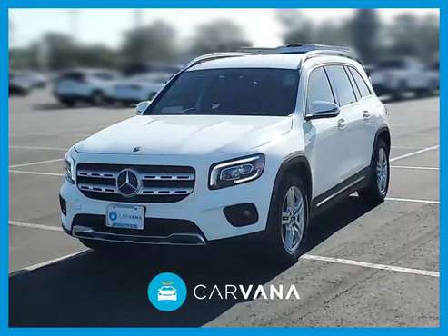 2020 Mercedes-Benz GLB GLB 250 4MATIC Sport Utility 4D suv White for sale in NEWARK, NY