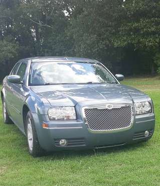 2005 Chrysler 300 Touring - cars & trucks - by owner - vehicle... for sale in Gaston, NC