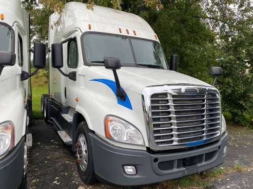 2015 Freightliner Cascadia 6X4 2dr Sleeper Cab - cars & trucks - by... for sale in Wrightsville, PA