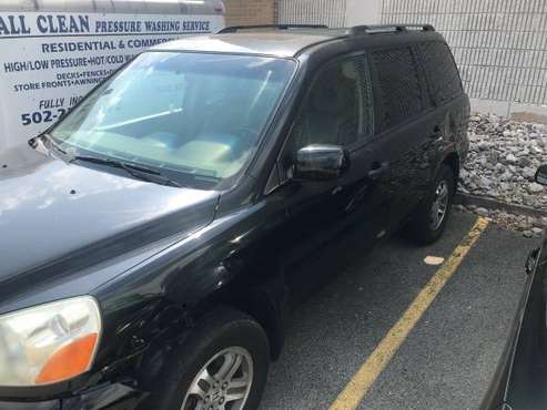 05 2005 Honda Pilot 3rd row for sale in Louisville, KY