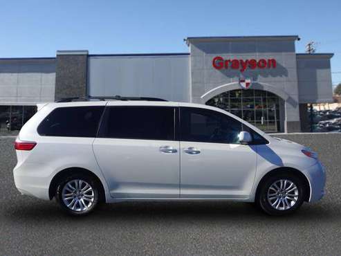 2015 Toyota Sienna 5dr 7-Pass Van XLE AAS FWD - - by for sale in Knoxville, TN
