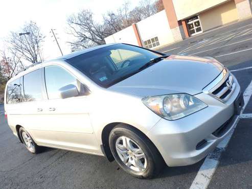 06 Honda Odyssey super Mint - cars & trucks - by owner - vehicle... for sale in Enfield, MA