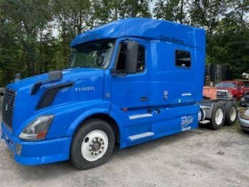 2014 Volvo VNL64T730 T/A Sleeper RTR# 0083598-01 - cars & trucks -... for sale in Bluffton, SC