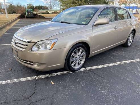 2005 TOYOTA AVALON LIMITED - - by dealer - vehicle for sale in Richmond , VA